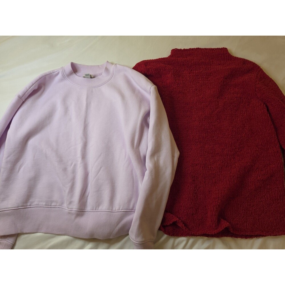 Women's Sweater Lot of 2 Size Medium Paul Harris Design Red Boucle & Lavender...